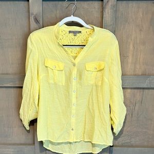 Cute yellow summer blouse size medium